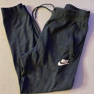 Mens dark gray medium sweatpants